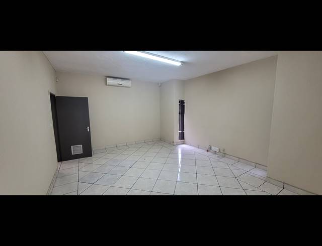 101M² OFFICE TO LET IN NELSPRUIT CENTRAL